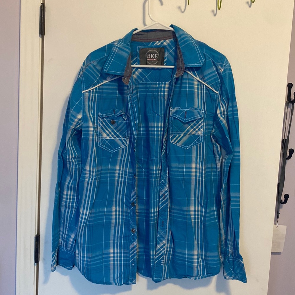 Men’s BKE plaid button-down shirt, size L
